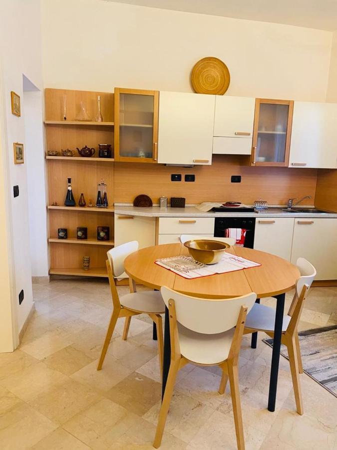 Apartamento Veba Ferrara Centro Exterior foto
